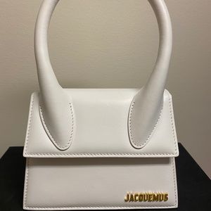 Jacquemus Le Chiquito Women Moyen Bag